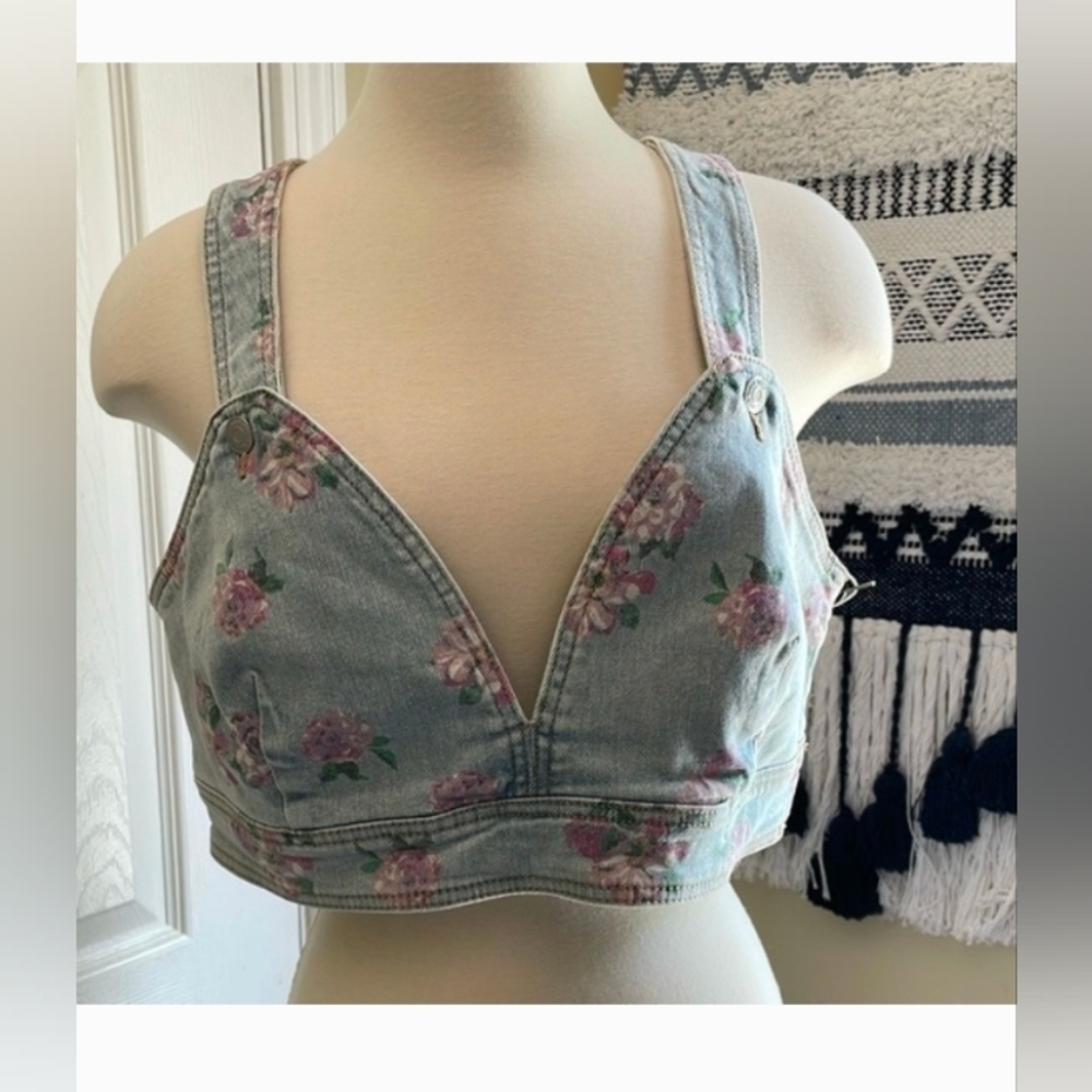 Wild Fable Women's Light Blue Denim Cropped Floral Print Vest w/ Side Zipper - Picture 3 of 9